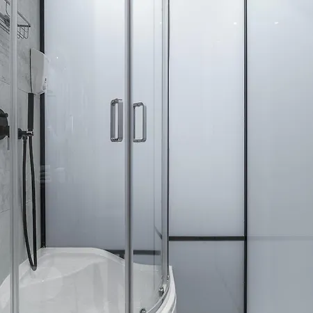 Lumina Near The Palace Of Culture Варшава