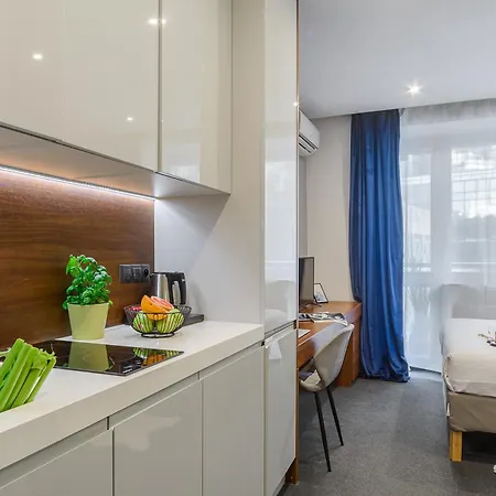 Lumina Near The Palace Of Culture 华沙