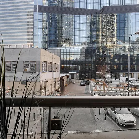 Lumina Near The Palace Of Culture Варшава